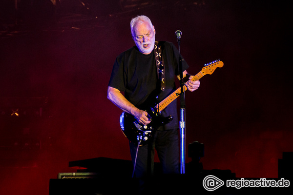 Episch - Fotos: David Gilmour live auf dem Bowling Green in Wiesbaden 
