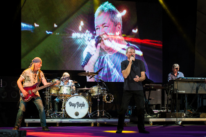 Die wilden Siebziger - Deep Purple rocken den Felsen auf der Freilichtbühne Loreley 